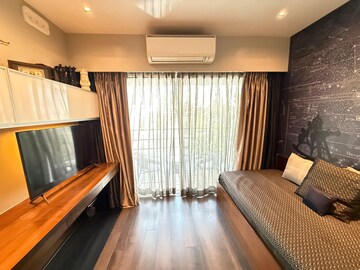 Bedroom in 3 BHK Apartment at Lokhandwala Residency, Worli – for Rent