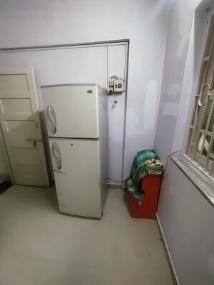 Furnished Amenities in 1.5 BHK Apartment at Kalina Sangam CHS, Santacruz East – for Rent