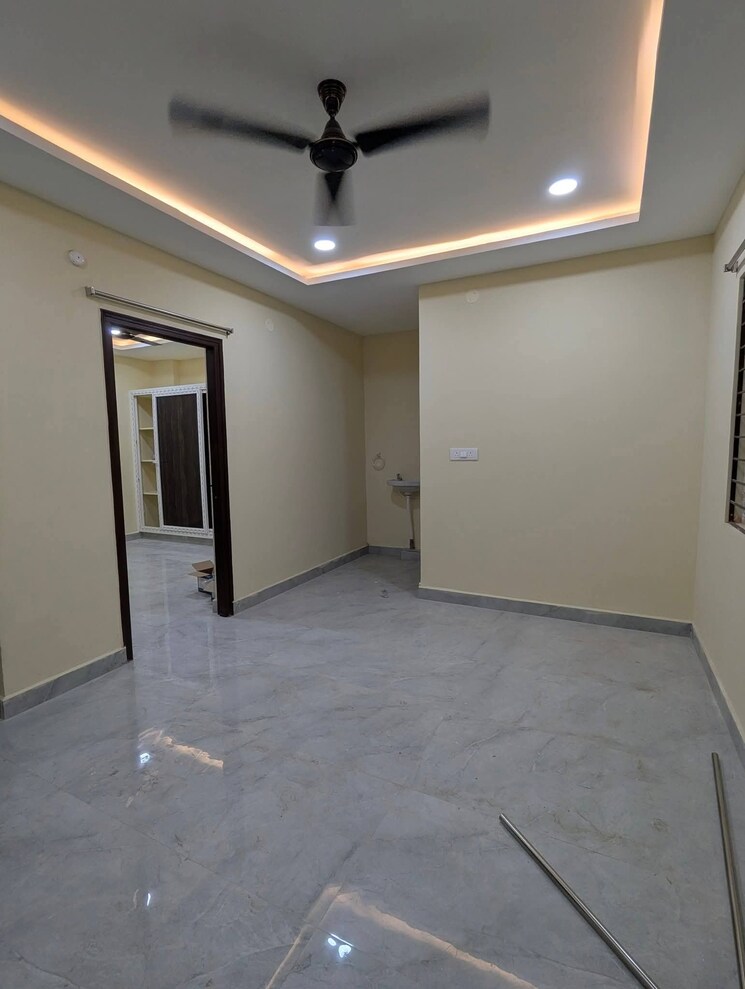 Room, kondapur 1 Bedroom 550 Sq.Ft. Apartment In Kondapur Hyderabad 9534306