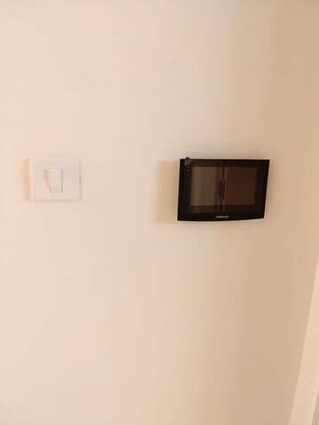 Furnished Amenities in 2 BHK Apartment at Lodha Woods, Kandivali East – for Rent