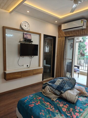 Living Room in 2 BHK Apartment at Shriram Luxor, Hennur Road – for Rent