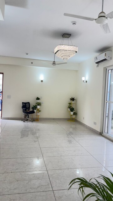 Room in 3 BHK Apartment at Amrapali Leisure Park, Amrapali Leisure Valley – for Sale