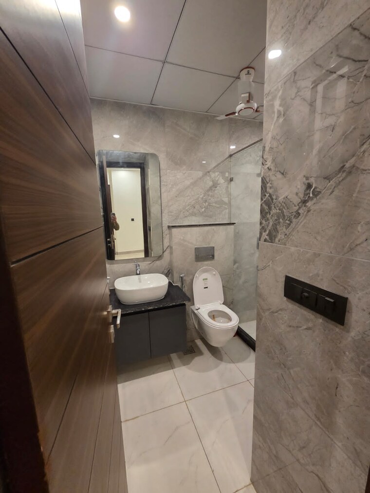 Attached Bathroom, ireo-skyon 3 Bedroom 2045 Sq.Ft. Apartment In Sector 60 Gurgaon 9534338