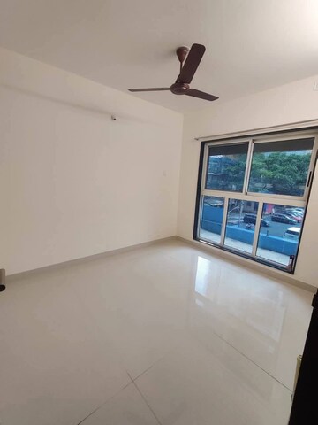 Room in 2 BHK Apartment at Worli – for Rent