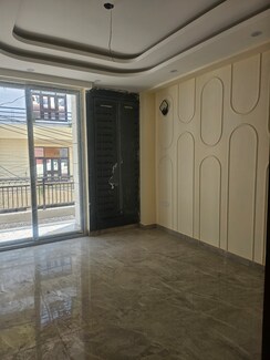 3 BHK Builder Floor For Sale in Essar Homes