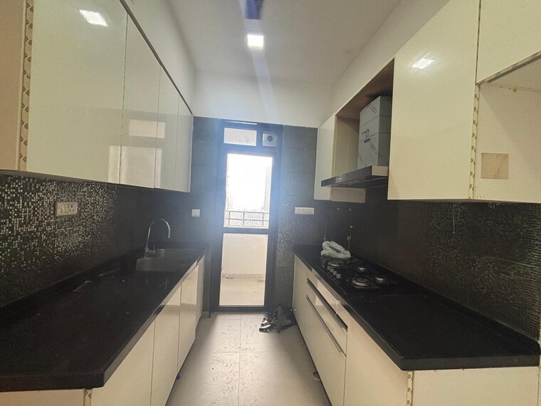 Kitchen, lodha-the-park 3 Bedroom 1111 Sq.Ft. Apartment In Worli Mumbai 9534401