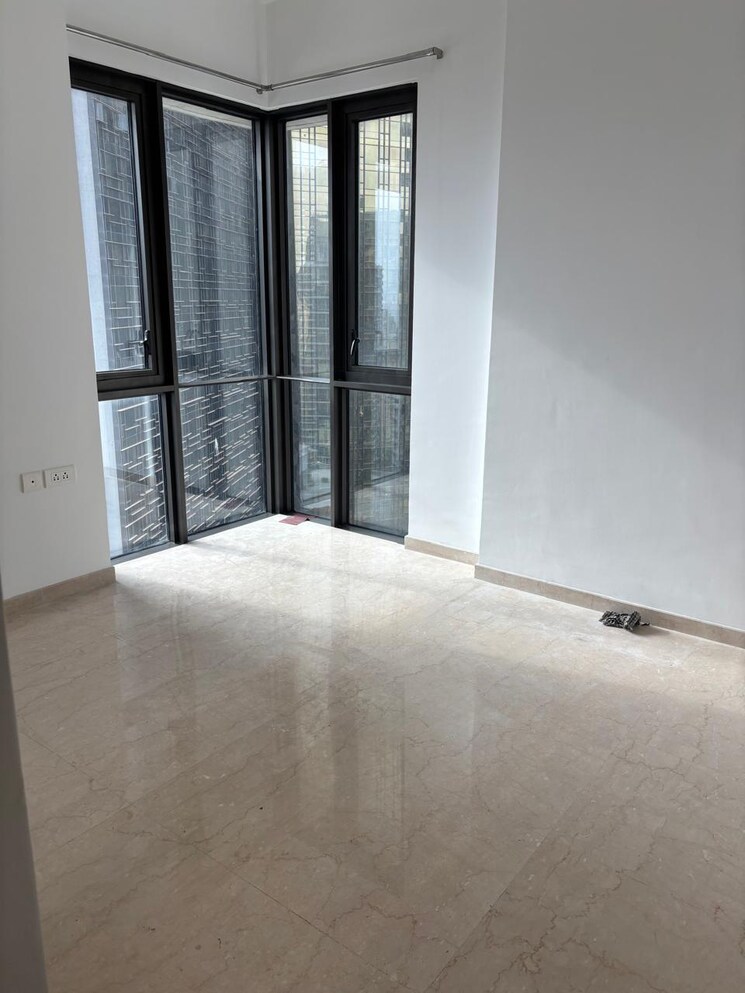 undefined, lodha-the-park 3 Bedroom 1111 Sq.Ft. Apartment In Worli Mumbai 9534401