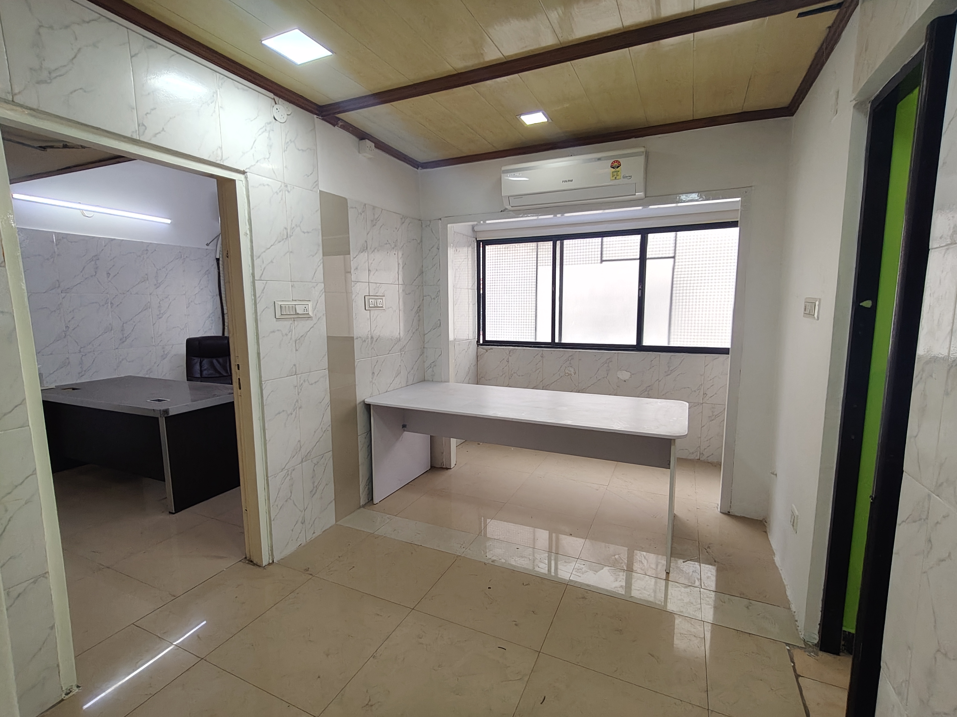 Office Space in IT/SEZ For Rent in Furnished Cabins Office