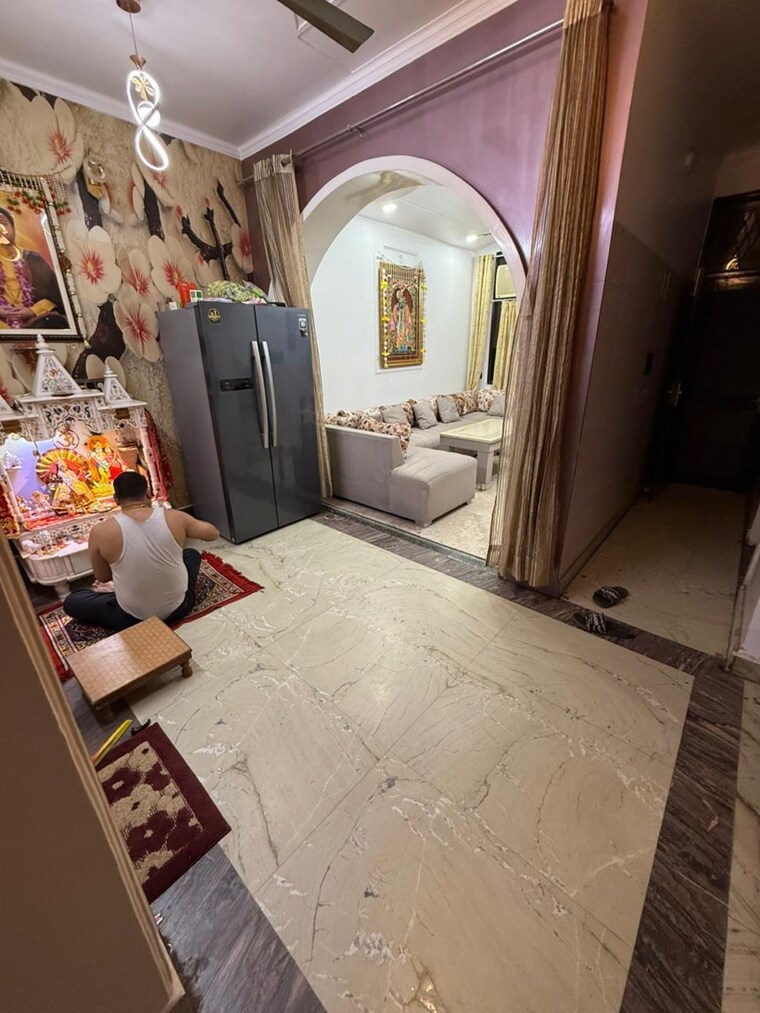 Living Room, rwa-shalimar-bagh-bk-1-block 2.5 Bedroom 900 Sq.Ft. Builder Floor In Shalimar Bagh Delhi 9534406