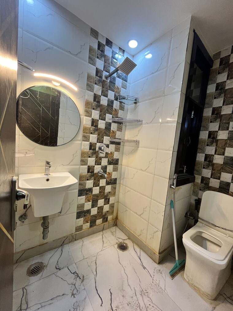 Master Bedroom, dwarka mor 2 Bedroom 57 Sq.Yd. Builder Floor In Dwarka Mor Delhi 9534442