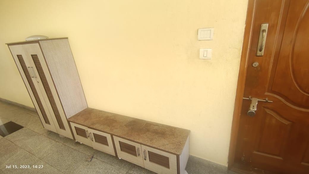 3 BHK Apartment For Rent in Rudrashakshi Apartment