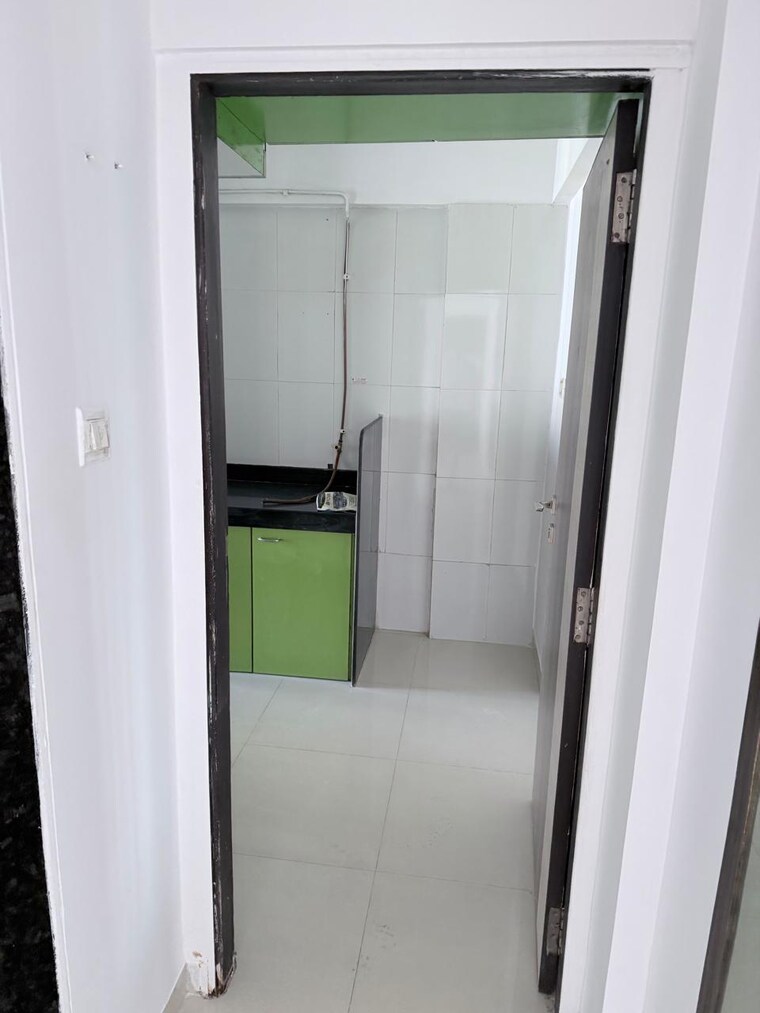 Bathroom, avirahi-homes 1 RK 300 Sq.Ft. Apartment In Borivali West Mumbai 9534469