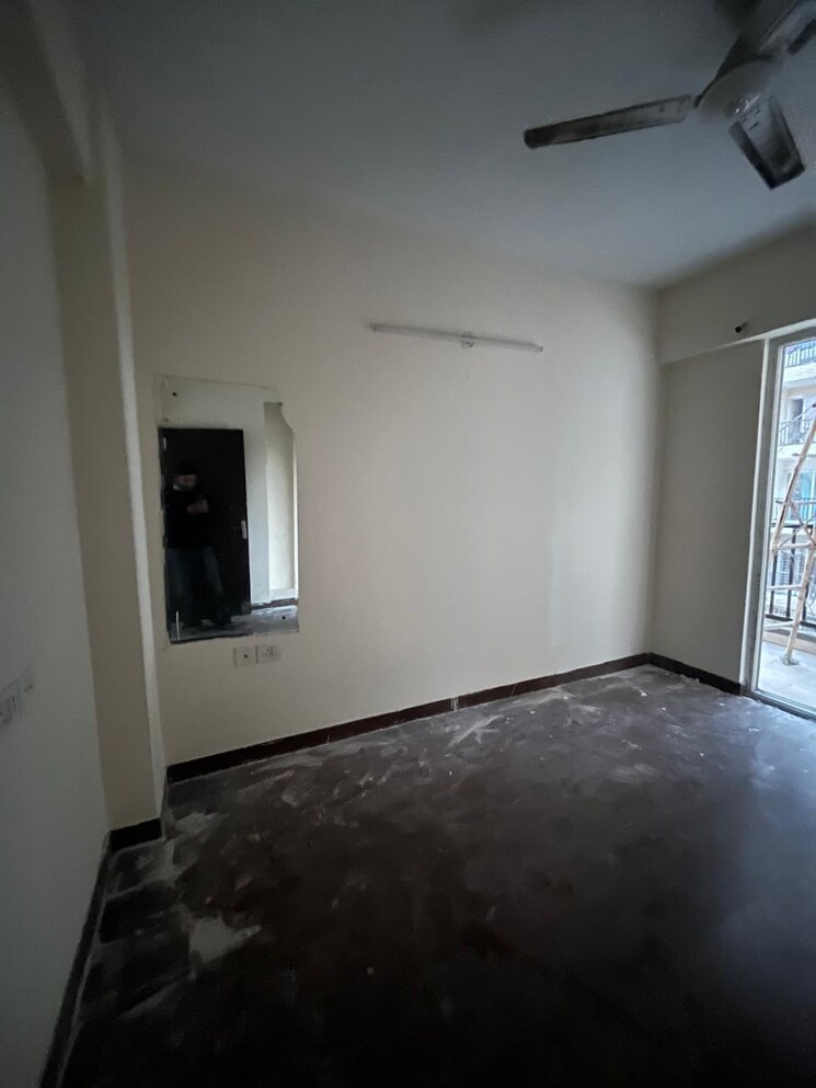 Room, panchsheel-greens-ii 2 Bedroom 915 Sq.Ft. Apartment In Sector 16 Greater Noida Greater Noida 9534496