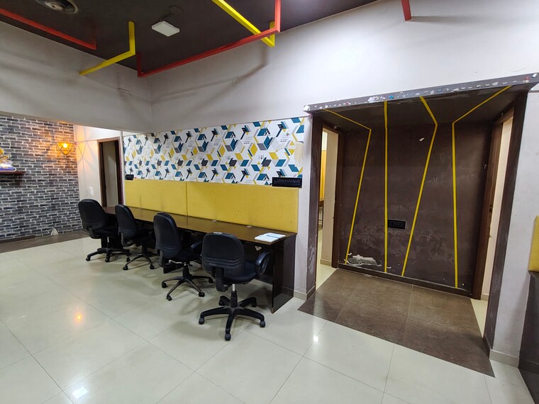 Team Area, vadapalani Commercial Office Space in IT/SEZ 1200 Sq.Ft. In Vadapalani Chennai 9534503
