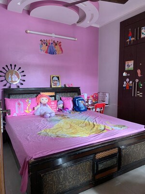 Bedroom in 3 BHK Apartment at Sector 20 – for Sale