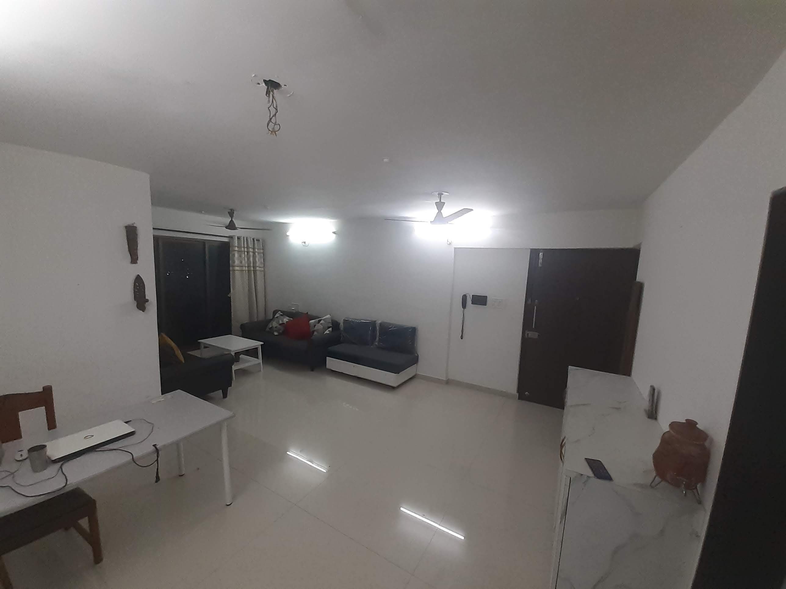 5 BHK + Pooja Room Apartment For Rent in Dheeraj Insignia