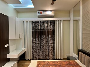 2 BHK Builder Floor For Rent in Sector 16