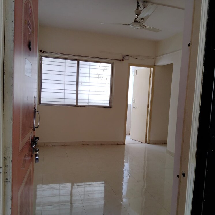Room, vardhaman-township 1 Bedroom 608 Sq.Ft. Apartment In Hadapsar Pune 9534556