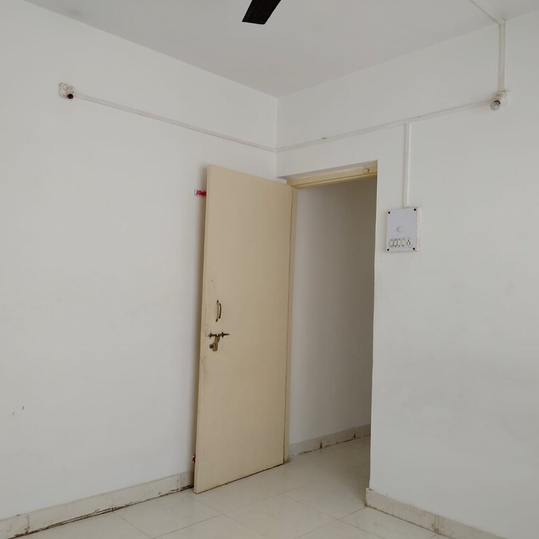 Room, vardhaman-township 1 Bedroom 608 Sq.Ft. Apartment In Hadapsar Pune 9534556