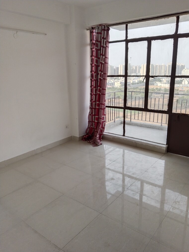Room, signature-global-synera 2 Bedroom 598 Sq.Ft. Apartment In Sector 81 Gurgaon 9534575