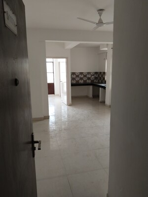 Room in 2 BHK Apartment at Signature Global Synera, Sector 81 – for Rent