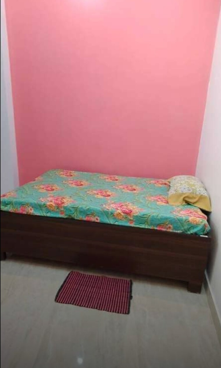 Bedroom, hazratganj 3 Bedroom 1500 Sq.Ft. Apartment In Hazratganj Lucknow 9534626