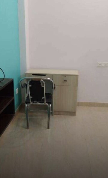 Kitchen in 3 BHK Apartment at Hazratganj – for Rent