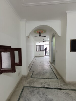 Building Lobby in 2 BHK Builder Floor at Govindpuri – for Rent