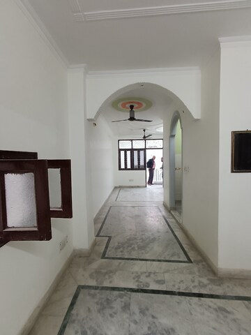 Building Lobby in 2 BHK Builder Floor at Govindpuri – for Rent