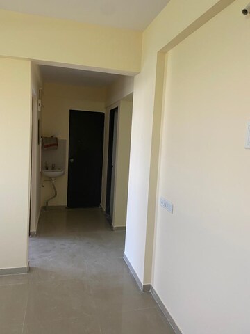 Room in 1 BHK Apartment at Nilesh Samruddhi, Hadapsar – for Rent