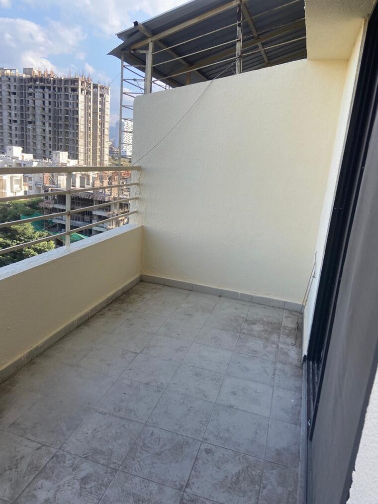 Balcony, nilesh-samruddhi 1 Bedroom 642 Sq.Ft. Apartment In Hadapsar Pune 9534622