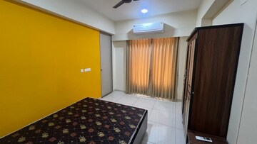 Bedroom in 3 BHK Apartment at Sun Atmosphere, Shela – for Rent
