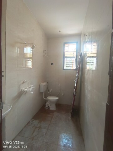 Building Lobby in 1.5 BHK Independent House at Sector 55 – for Rent