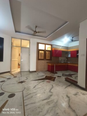 1.5 BHK Independent House For Rent in Sector 55