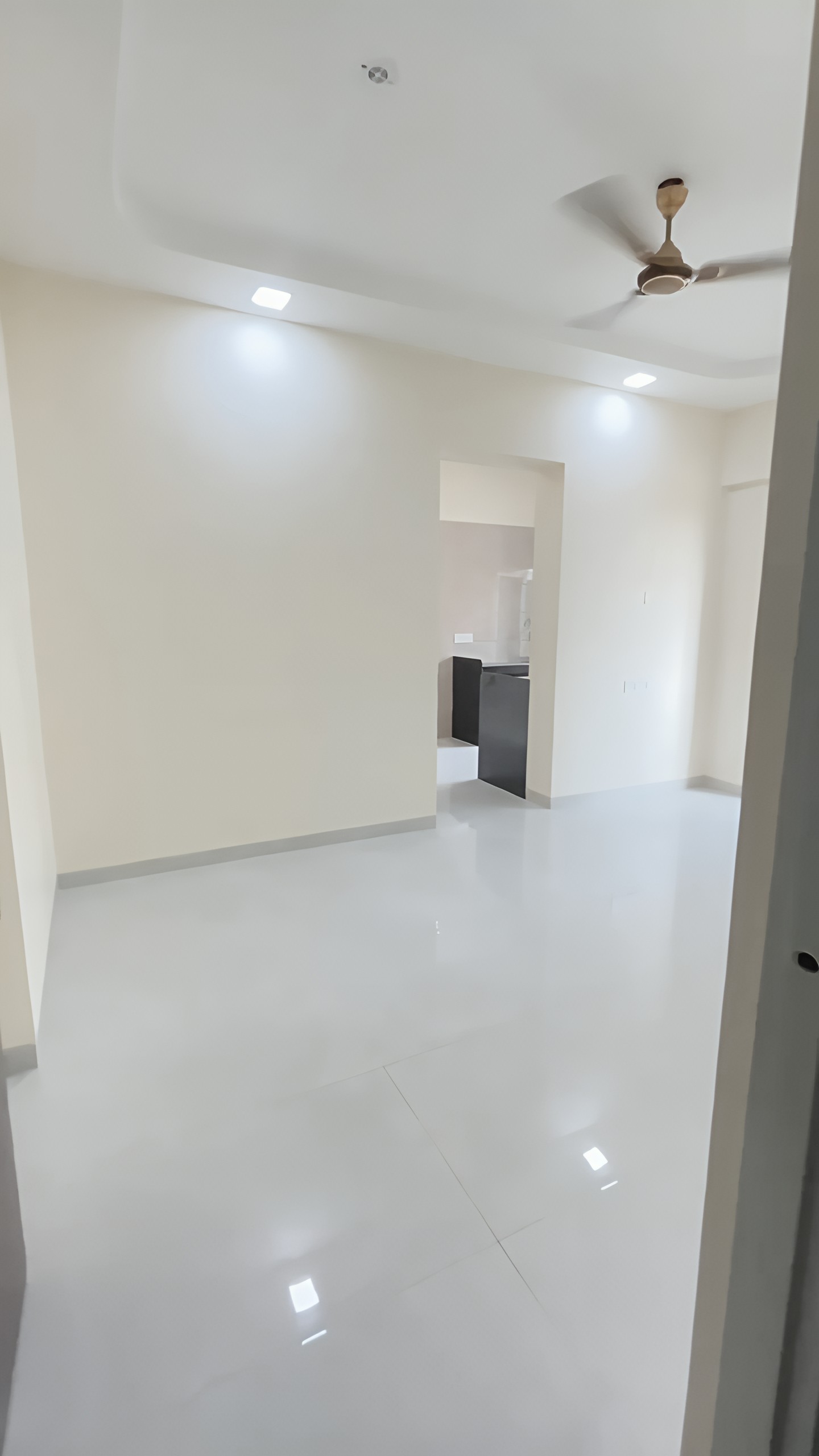 1 BHK 610 Sq.Ft. Apartment in Sai Abhyuday Complex