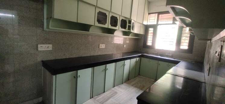 Kitchen, sector 9 panchkula 6 Bedroom 4500 Sq.Ft. Independent House In Sector 9 Panchkula Panchkula 9534695