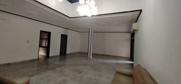 Room in 6 BHK Independent House at Sector 9 Panchkula – for Rent