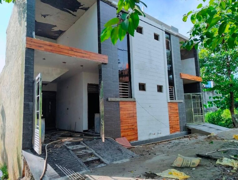 Exterior View, rohta 3.5 Bedroom 112 Sq.Yd. Independent House In Rohta Agra 9534714