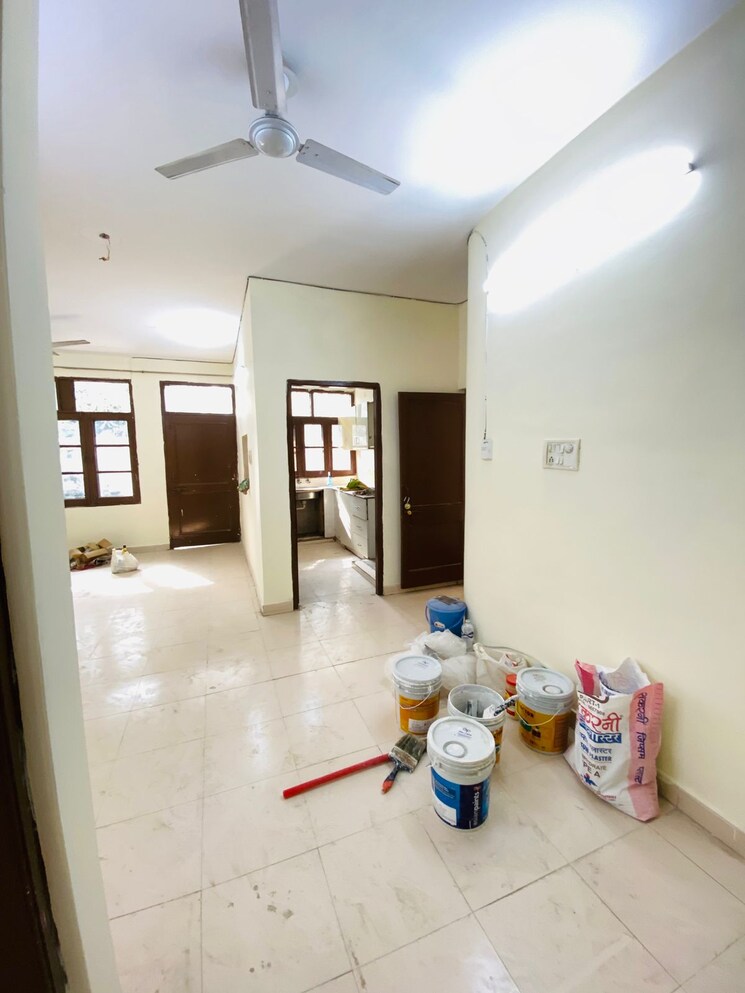 Living Room, palam-vihar-residents-association 2 Bedroom 1640 Sq.Ft. Builder Floor In Palam Vihar Gurgaon 9534734