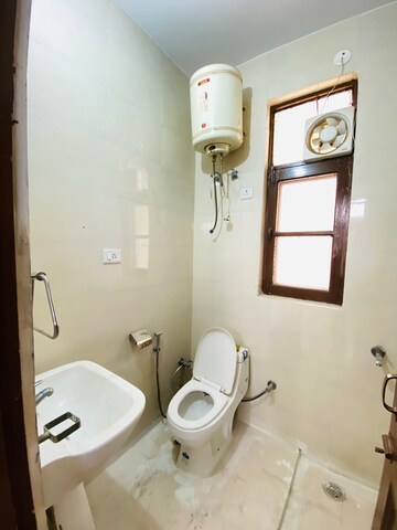 Bathroom in 2 BHK Builder Floor at Palam Vihar Residents Association, Palam Vihar – for Rent