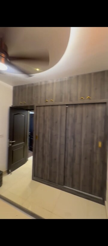 Furnished Amenities in 2.5 BHK Apartment at Shriram Luxor, Hennur Road – for Rent