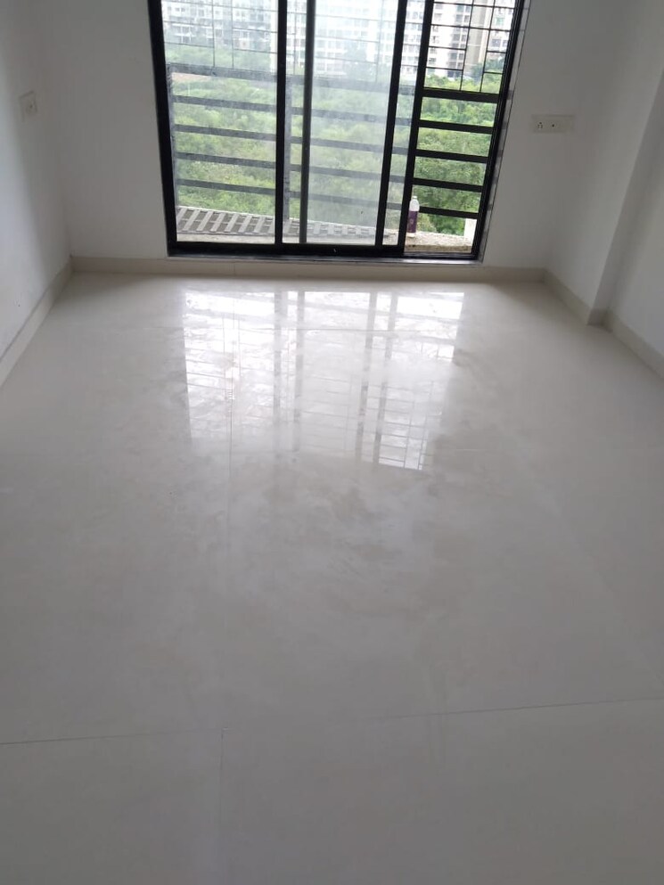 Room, rna-ng-canary 1 Bedroom 390 Sq.Ft. Apartment In Mira Road Thane 9534819