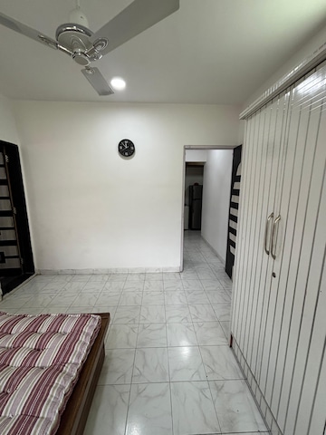 Bedroom in 3 BHK Builder Floor at Gms Road – for Rent