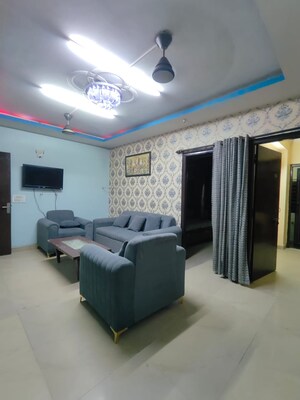 1 BHK Builder Floor For Rent in Saket