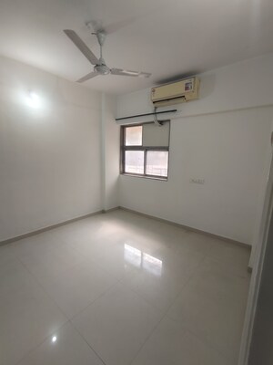 Room in 1 BHK Apartment at Himgiri Lokupvan Phase II CHS Ltd, Vasant Vihar – for Rent