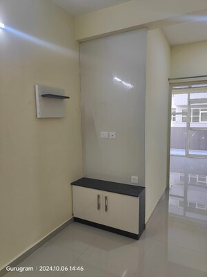 Room in 2 BHK Apartment at Pyramid Heights, Sector 85 – for Rent