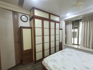 Room in 3 BHK Apartment at Sheth Vasant Galaxy, Goregaon West – for Rent