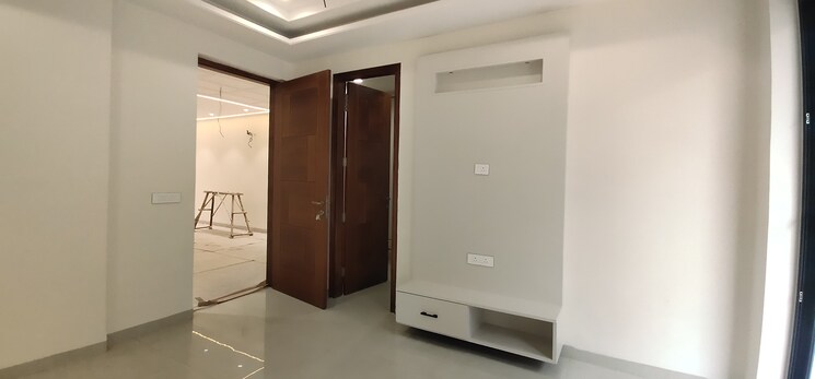 Room, sector 2 3.5 Bedroom 3400 Sq.Ft. Builder Floor In Sector 2 Panchkula 9534885