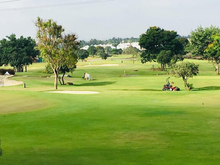 Garden, prestige-augusta-golf-village 3 Bedroom 2400 Sq.Ft. Villa In Kothanur Bangalore 9534857