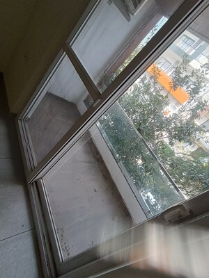 Furnished Amenities in 3 BHK Builder Floor at Ansal API Esencia, Sector 67 – for Rent